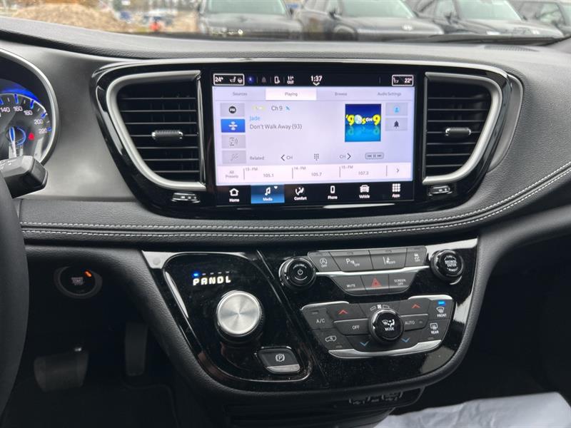 chrysler Pacifica 2025 - 19