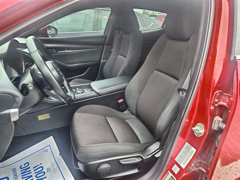 mazda Mazda3 2021 - 13
