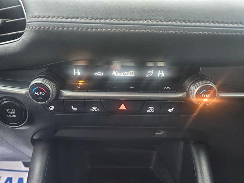 mazda Mazda3 2021 - 16