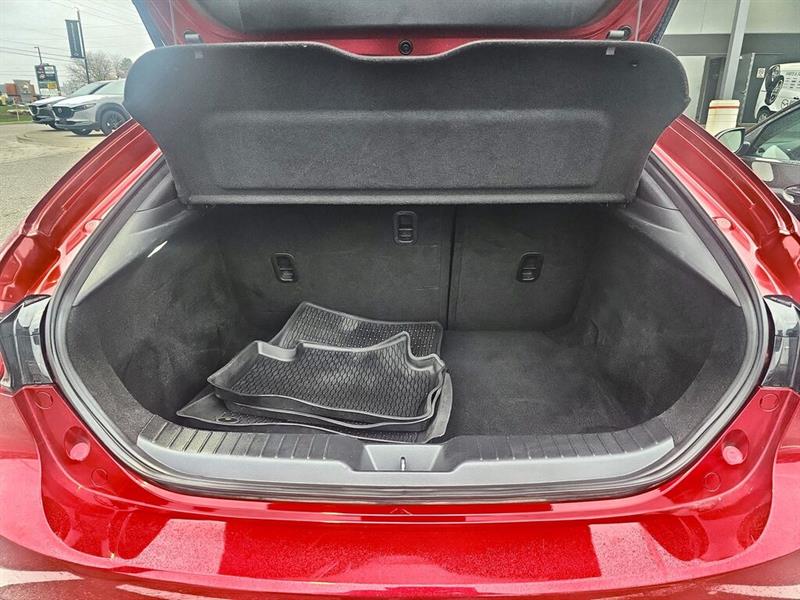 mazda Mazda3 2021 - 19