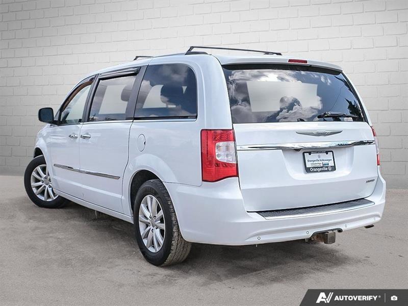 chrysler Town & Country 2016 - 4
