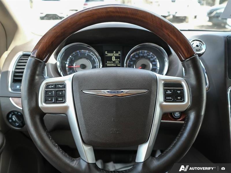 chrysler Town & Country 2016 - 14