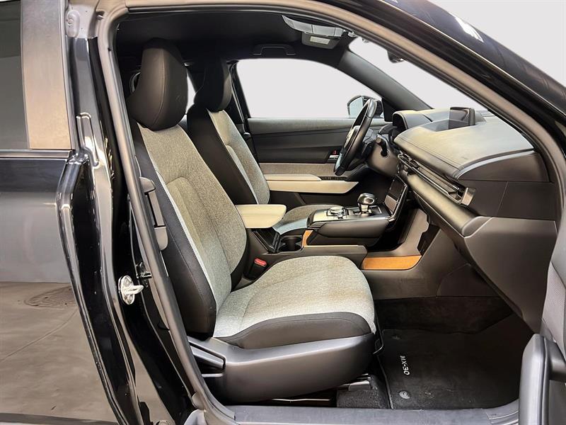 mazda MX-30 2022 - 8