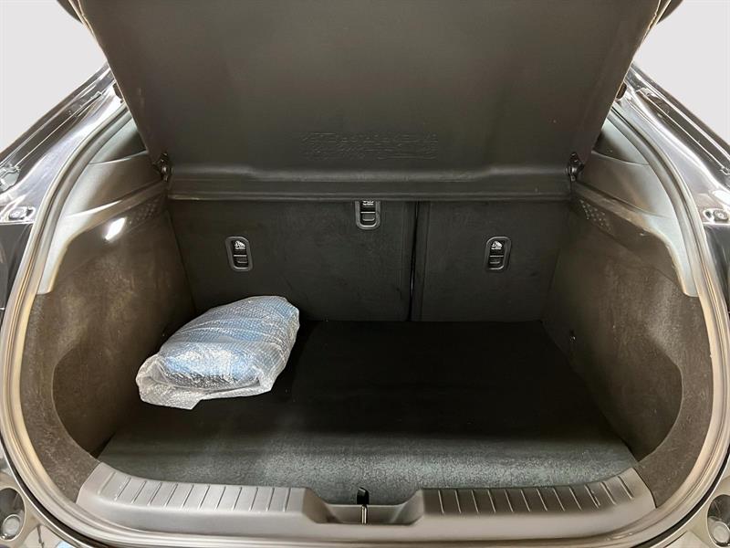 mazda MX-30 2022 - 12