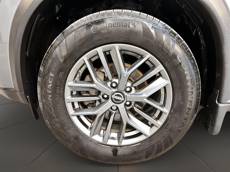 nissan Rogue 2022 - 25