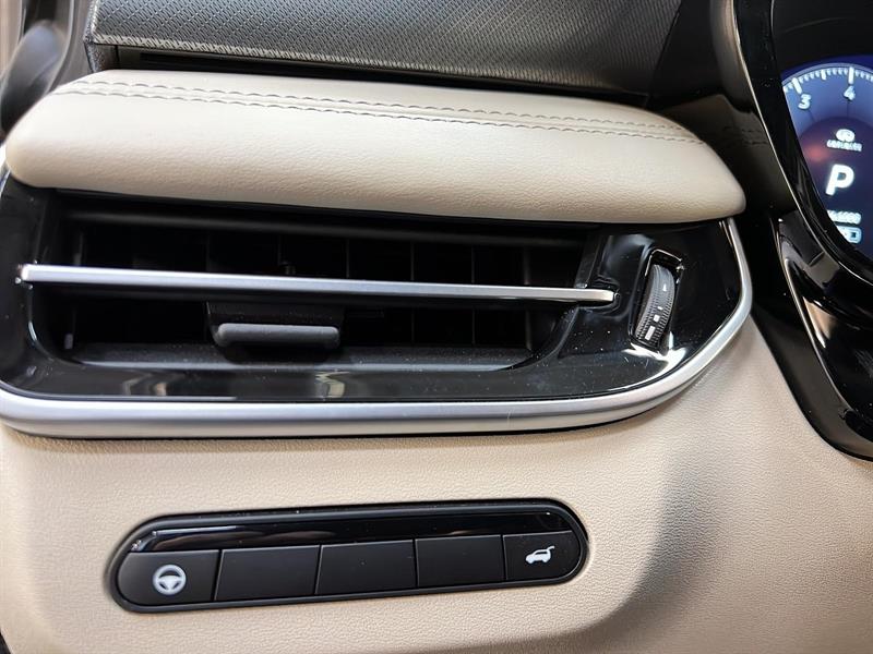 infiniti QX60 2023 - 25