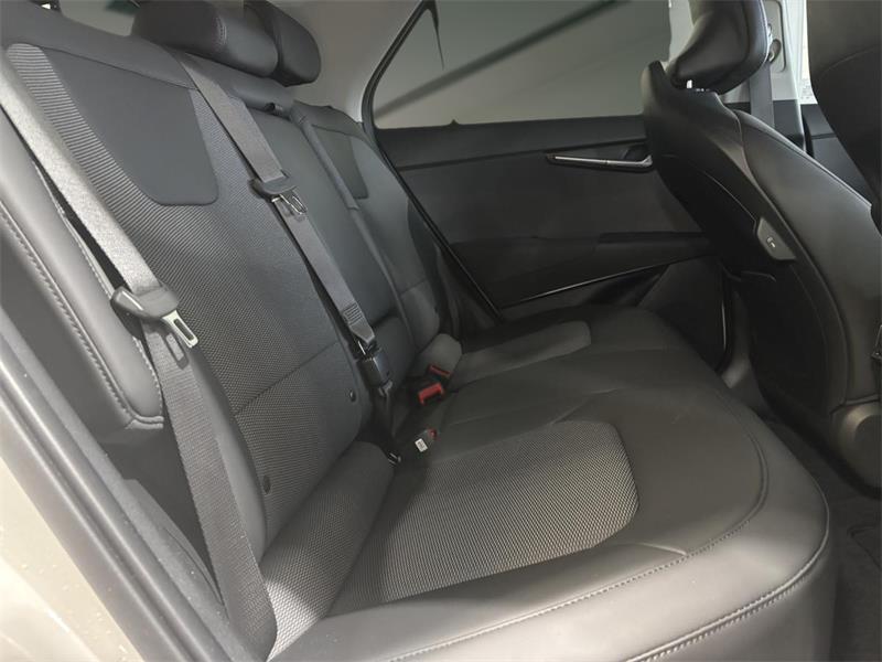 kia Niro 2025 - 10