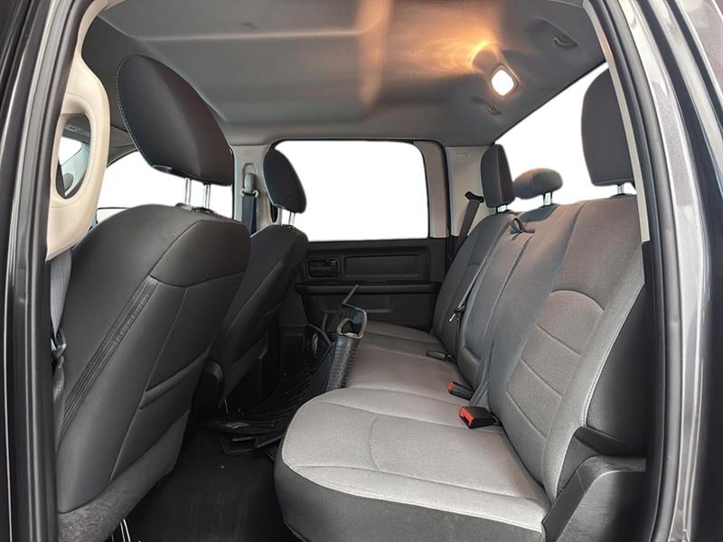 ram 1500 Classic 2022 - 18