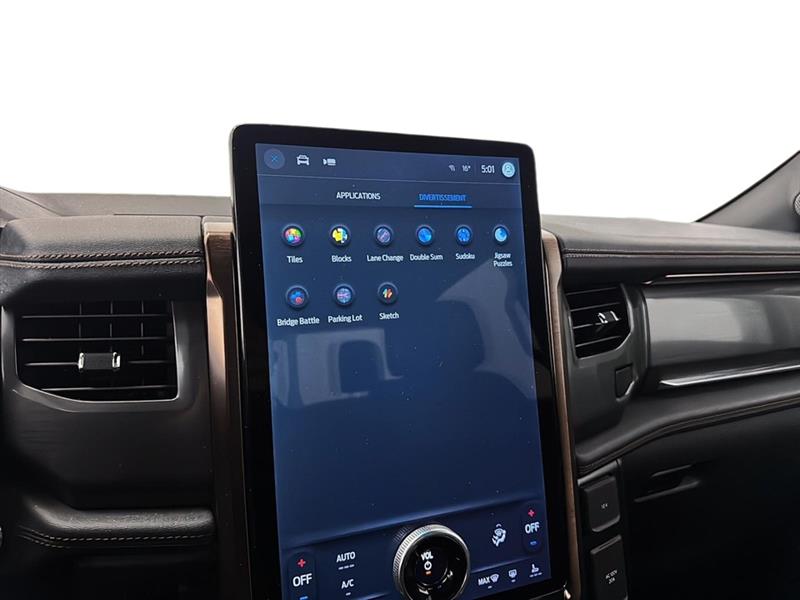 ford F-150 Lightning 2023 - 36