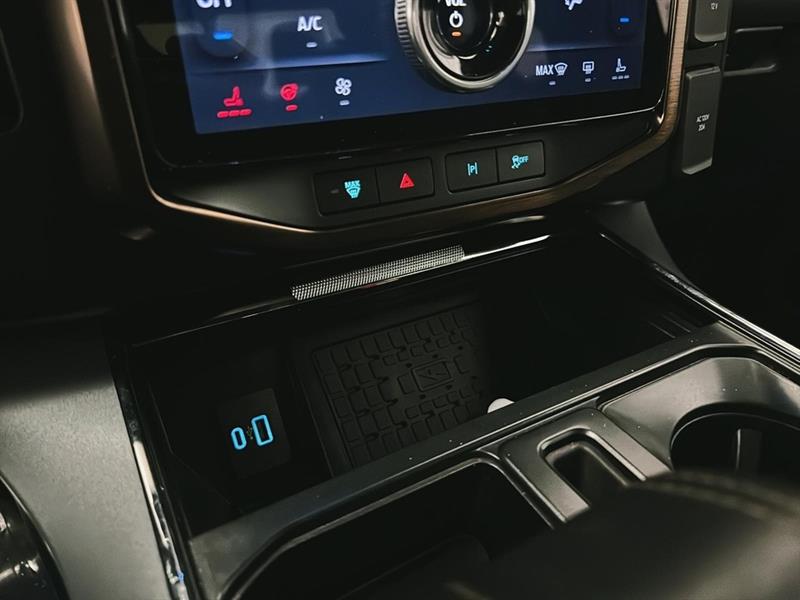 ford F-150 Lightning 2023 - 43