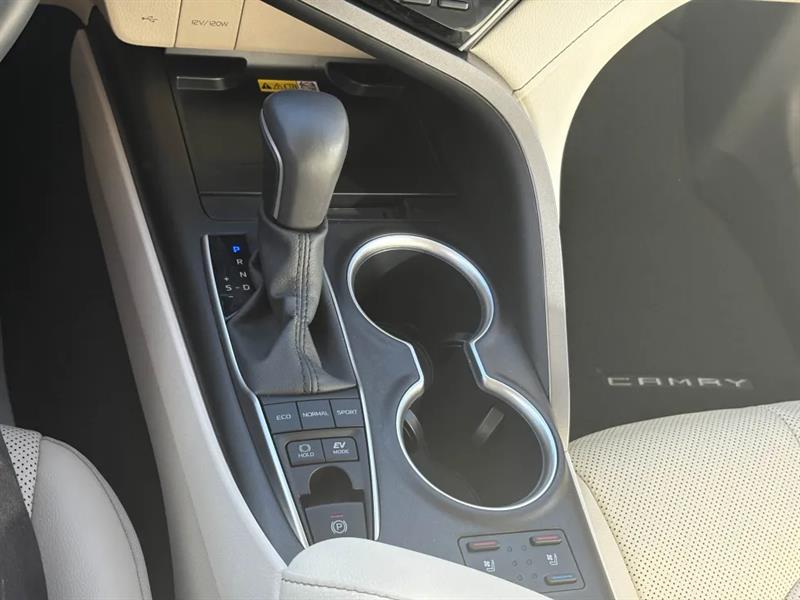 toyota Camry 2024 - 9