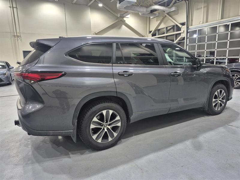 toyota Highlander 2023 - 3