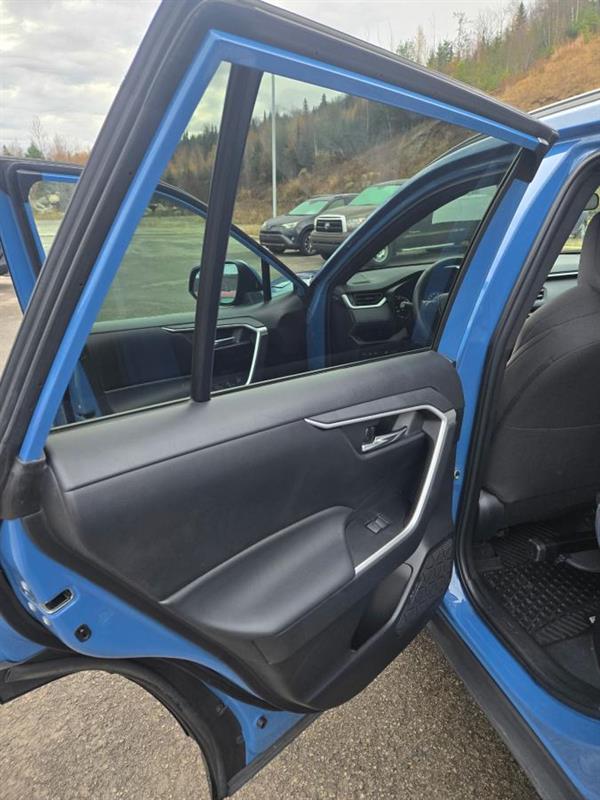 toyota RAV4 hybride 2022 - 11