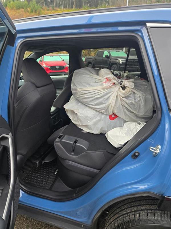 toyota RAV4 hybride 2022 - 18