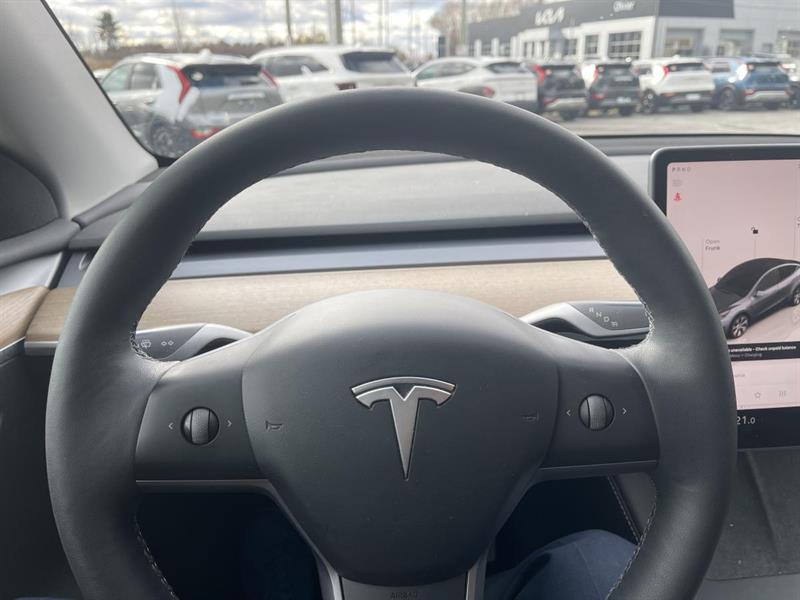 tesla Model Y 2023 - 26