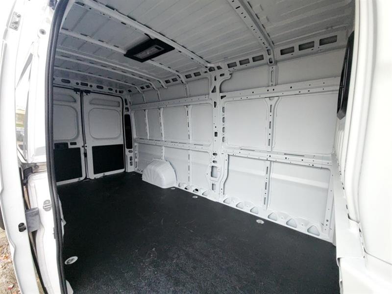 ram ProMaster 2025 - 9