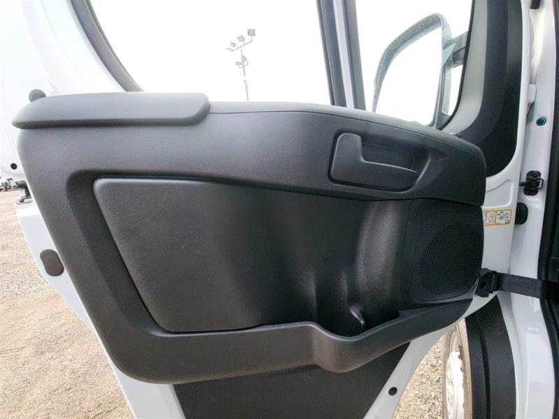 ram ProMaster 2025 - 16