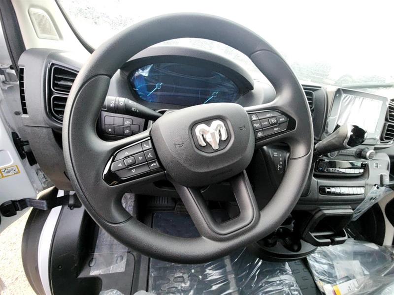 ram ProMaster 2025 - 17