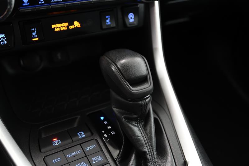 toyota RAV4 2022 - 25