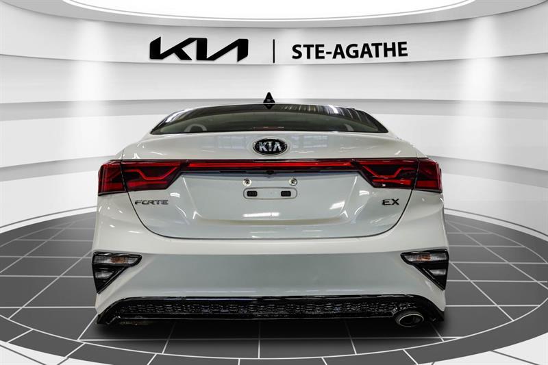 kia Forte 2021 - 6