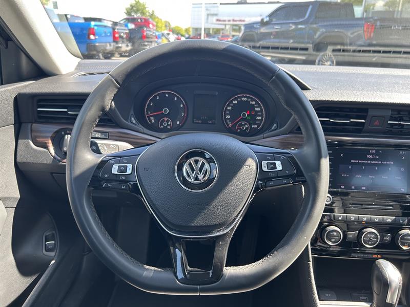 volkswagen Passat 2022 - 18