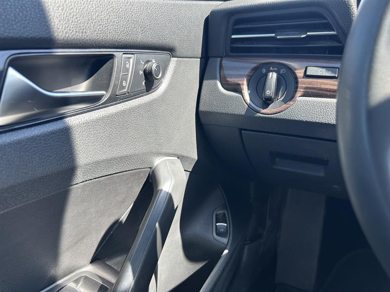 volkswagen Passat 2022 - 22