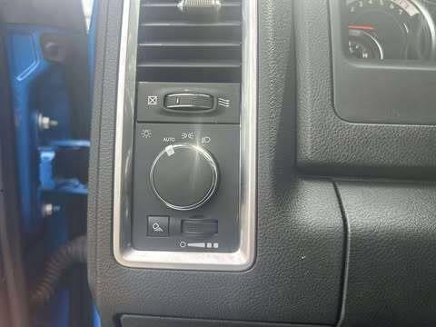 ram 1500 Classic 2023 - 13