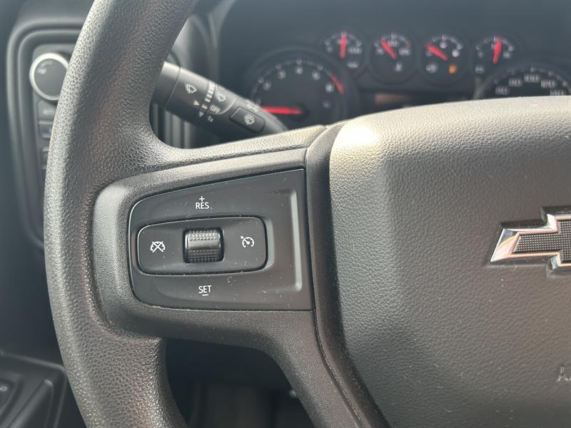 chevrolet Silverado 1500 2019 - 18