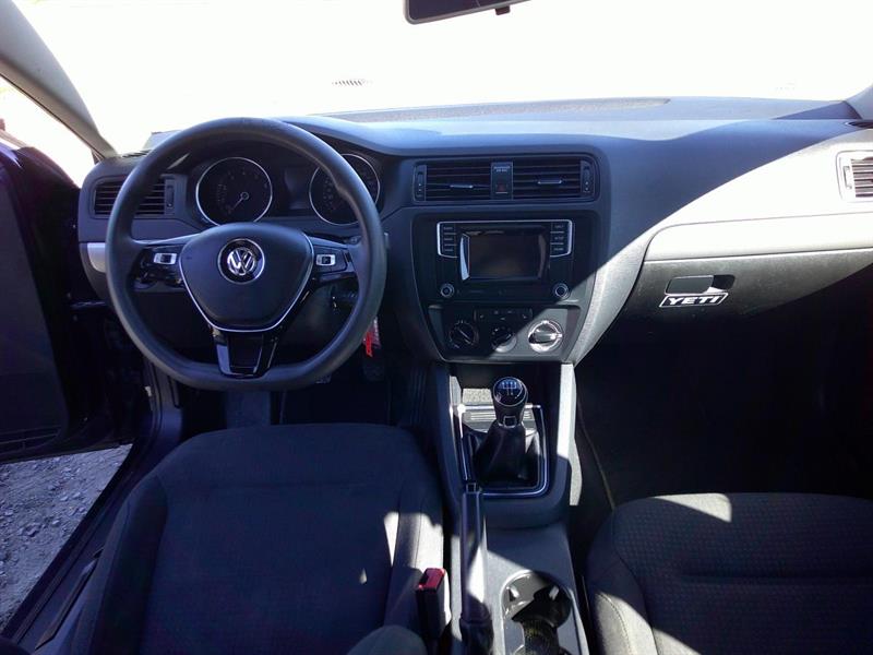 volkswagen Jetta 2017 - 11