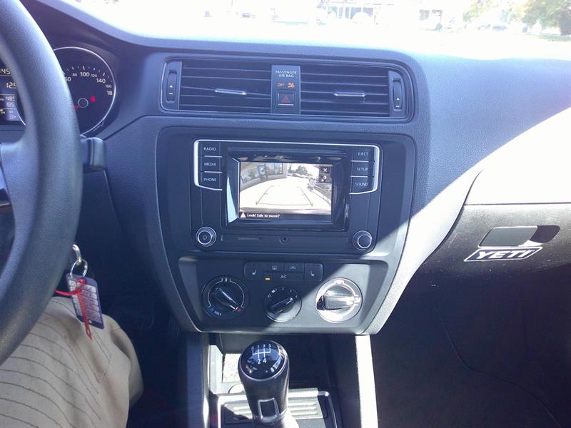 volkswagen Jetta 2017 - 13