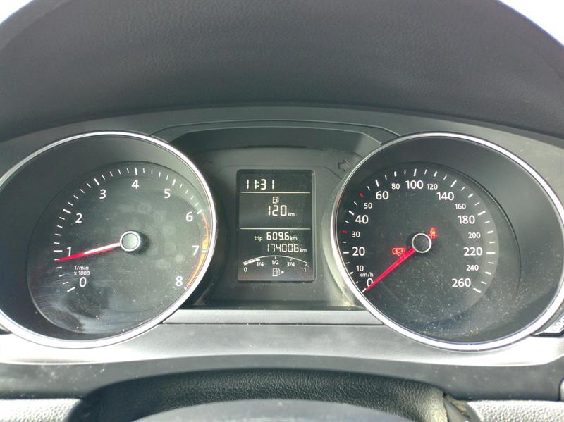 volkswagen Jetta 2016 - 13