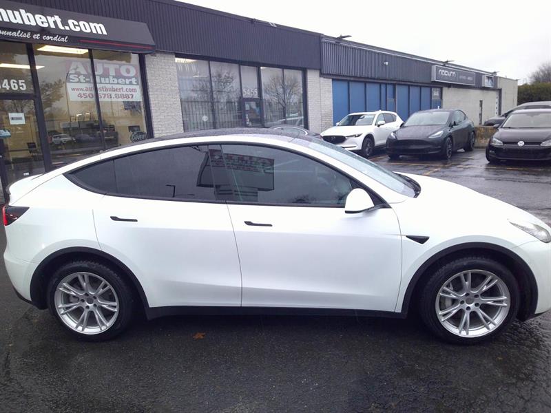 tesla Model Y 2021 - 2