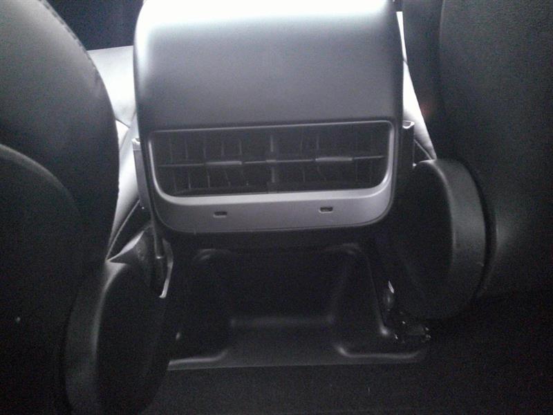 tesla Model Y 2021 - 12