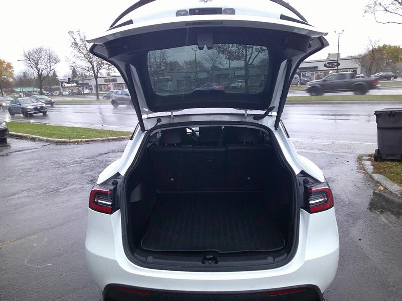 tesla Model Y 2021 - 19