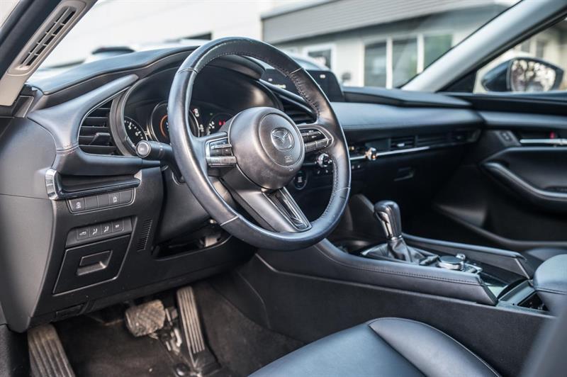 mazda Mazda3 2023 - 15