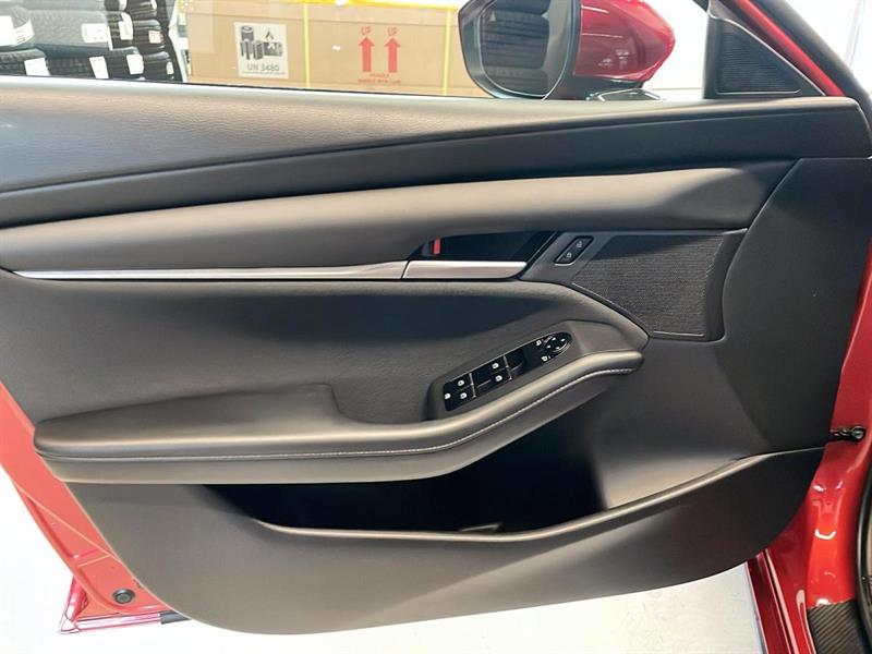 mazda Mazda3 Sport 2025 - 11