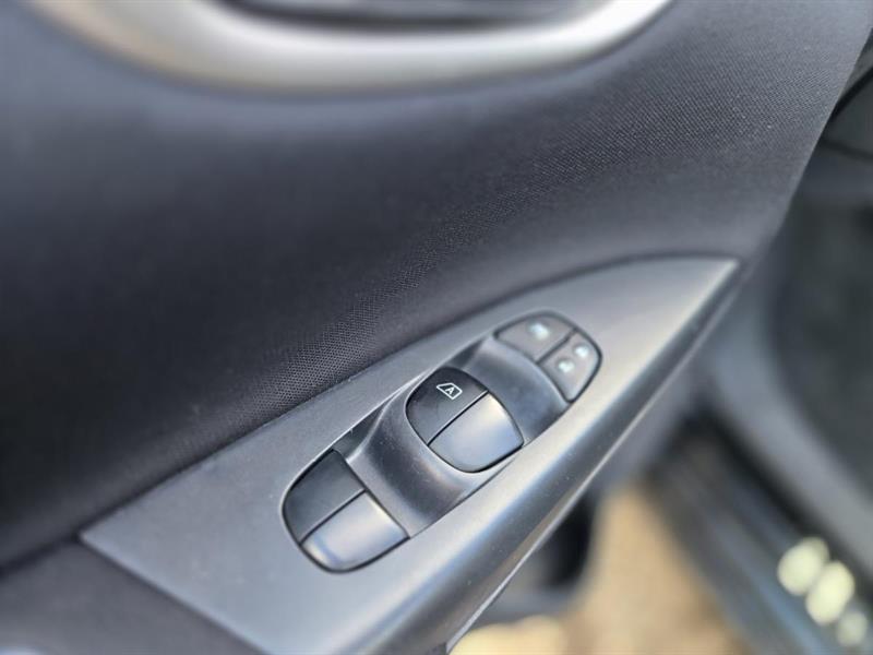 nissan Sentra 2014 - 10