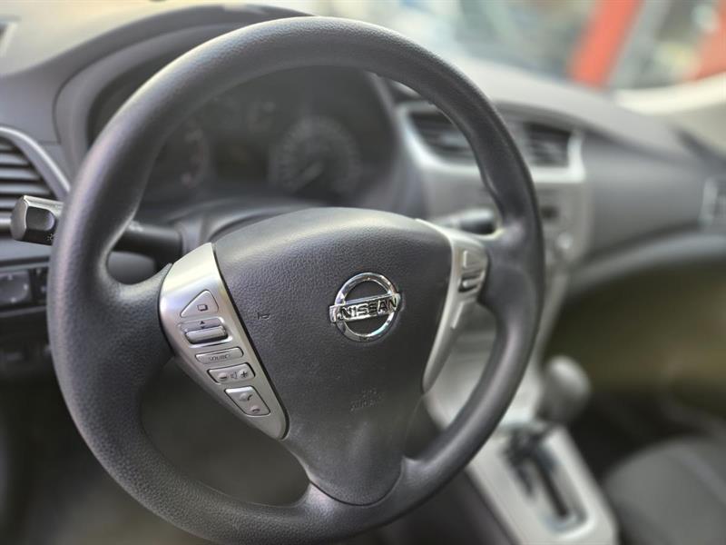 nissan Sentra 2014 - 17