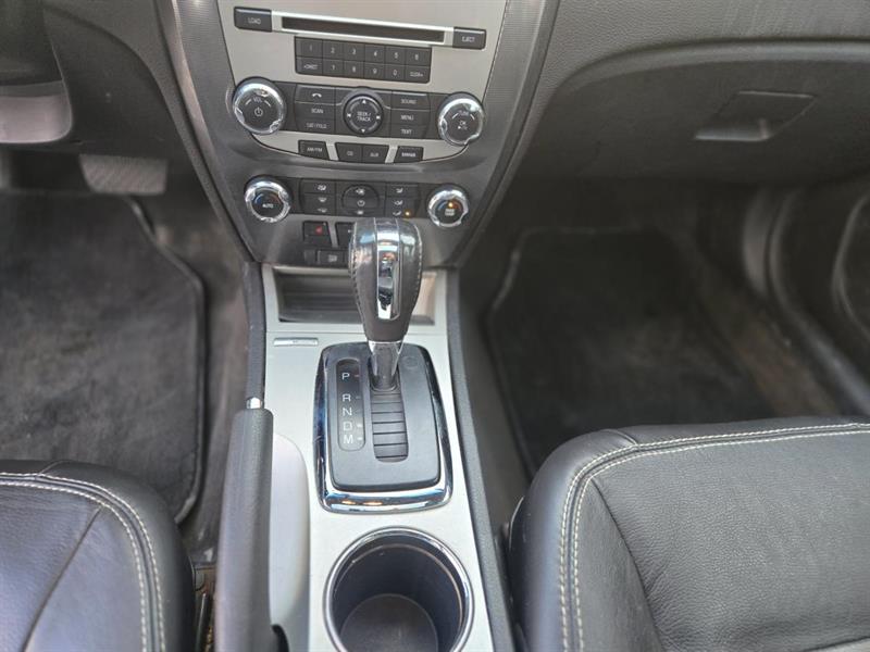 ford Fusion 2011 - 16