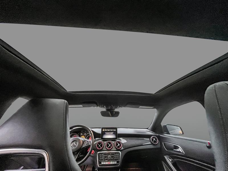 mercedes-benz CLA 2018 - 21