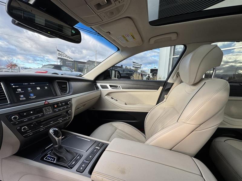 hyundai Genesis 2015 - 18