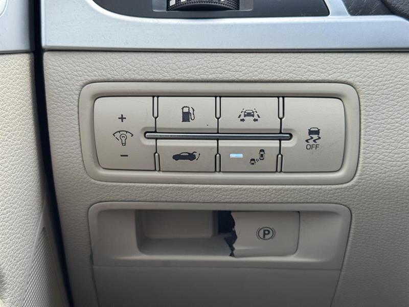 hyundai Genesis 2015 - 22