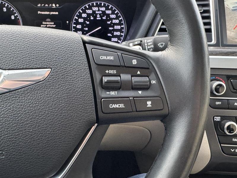 hyundai Genesis 2015 - 25