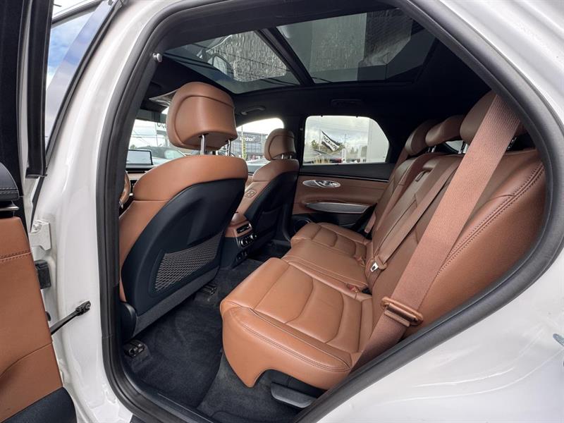 genesis GV70 2023 - 30