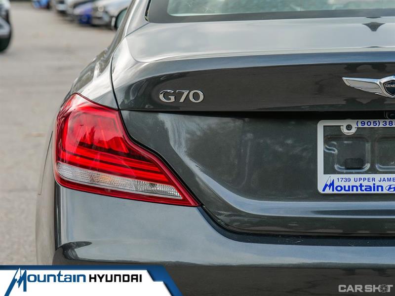 genesis G70 2019 - 11