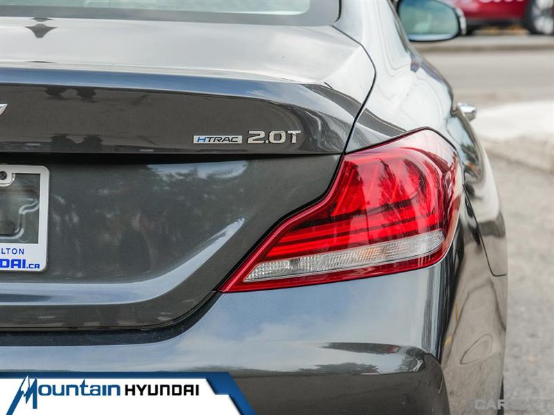 genesis G70 2019 - 12