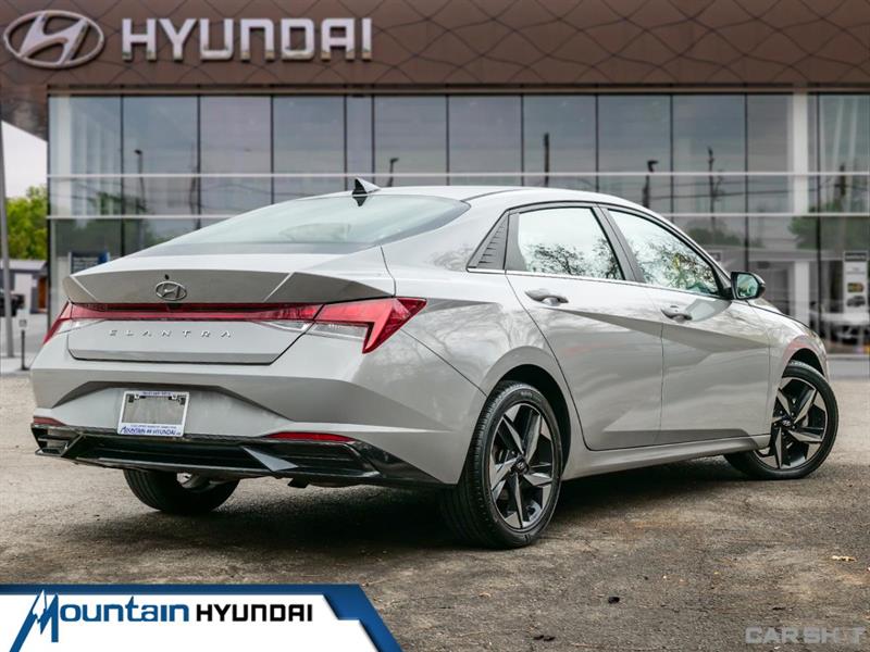 hyundai Elantra 2023 - 2