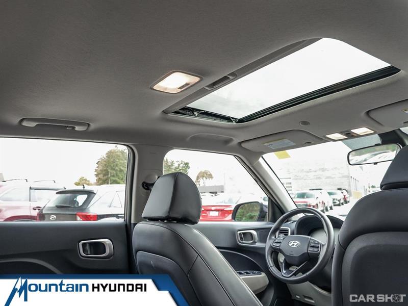 hyundai Venue 2023 - 17
