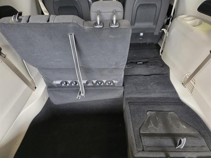 chrysler Grand Caravan 2022 - 8