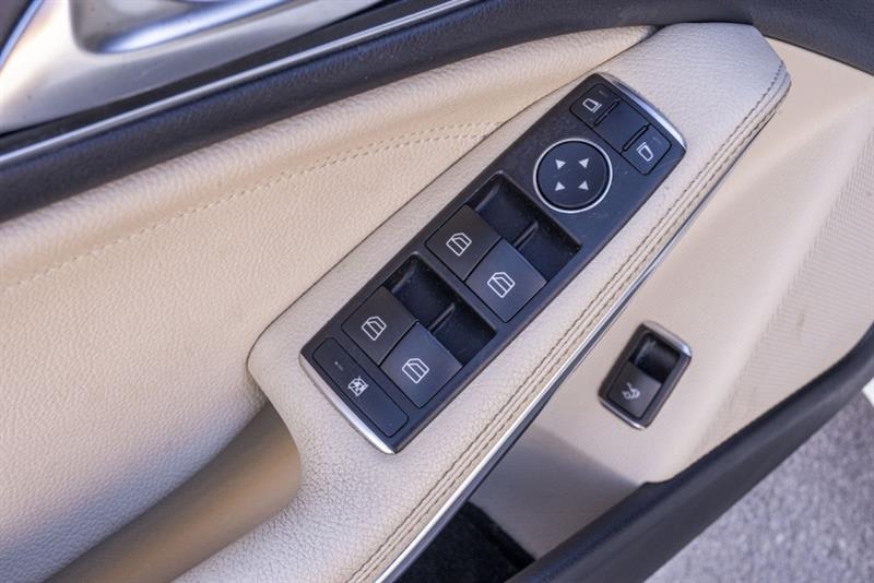 mercedes-benz CLA 2018 - 23